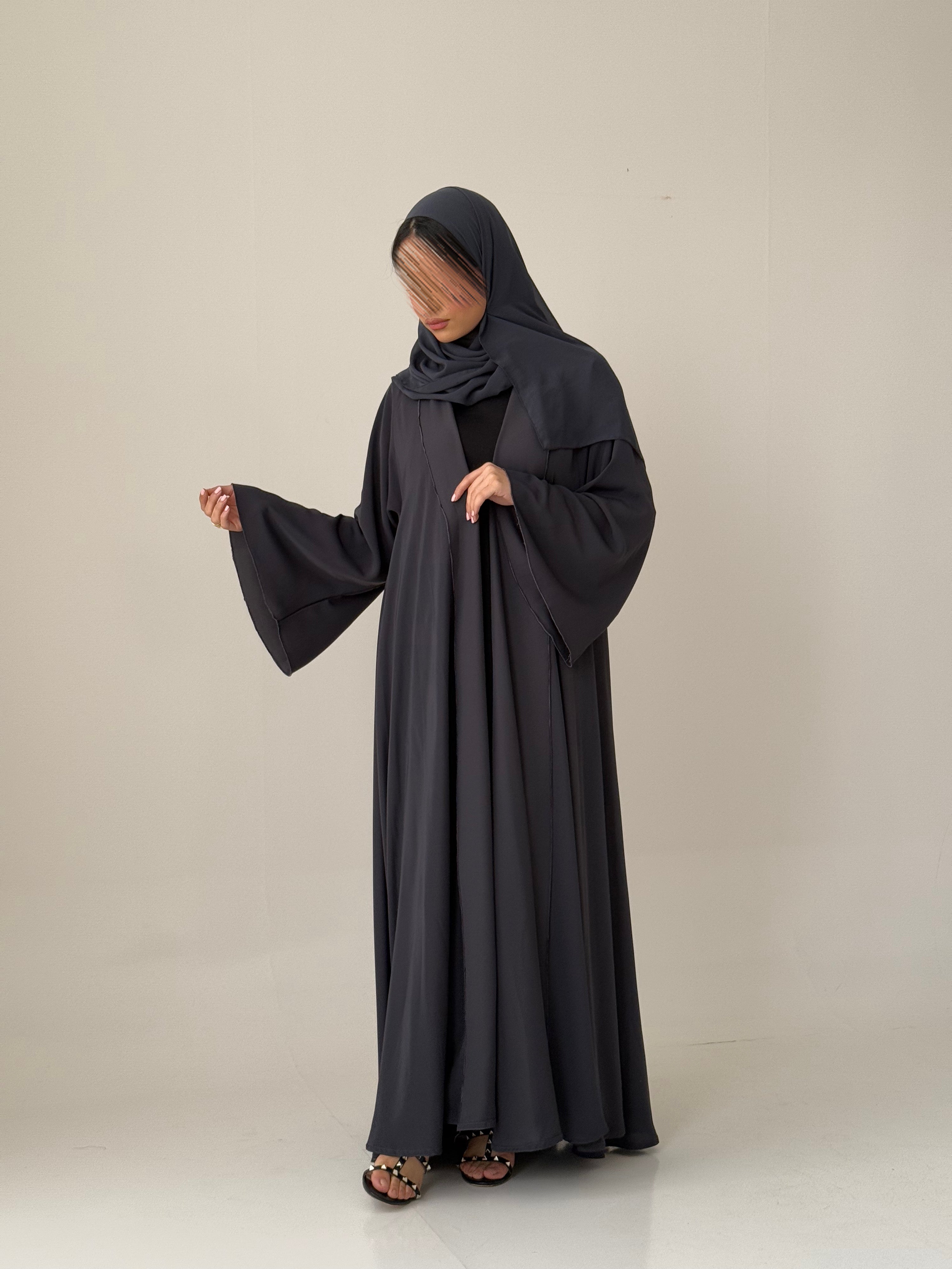 S730 عباية مع طرحة دبل كلوش لافال
