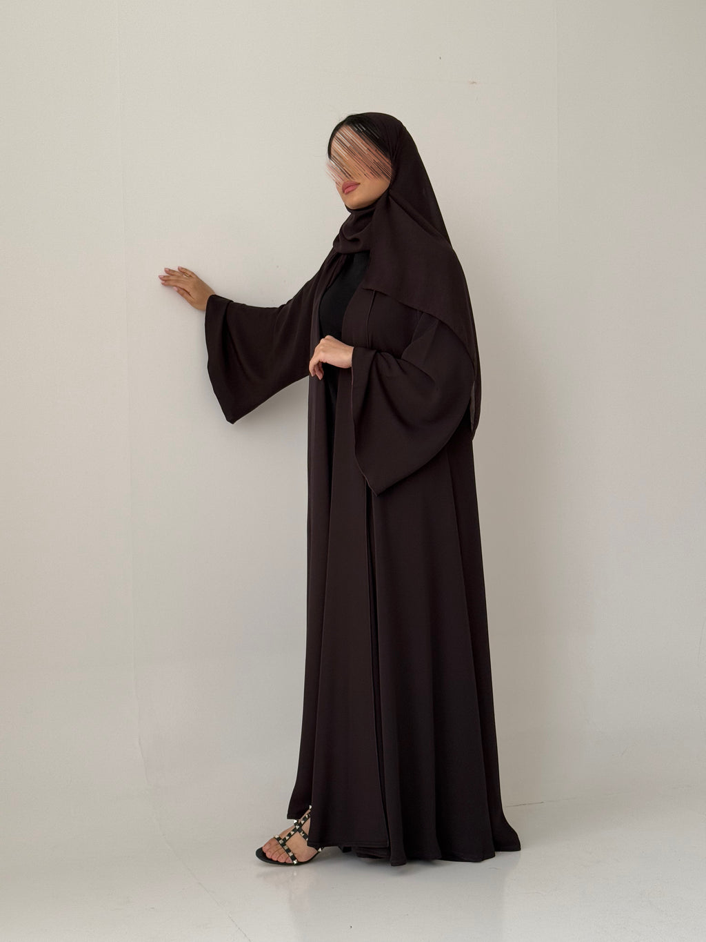 S730 عباية مع طرحة دبل كلوش لافال