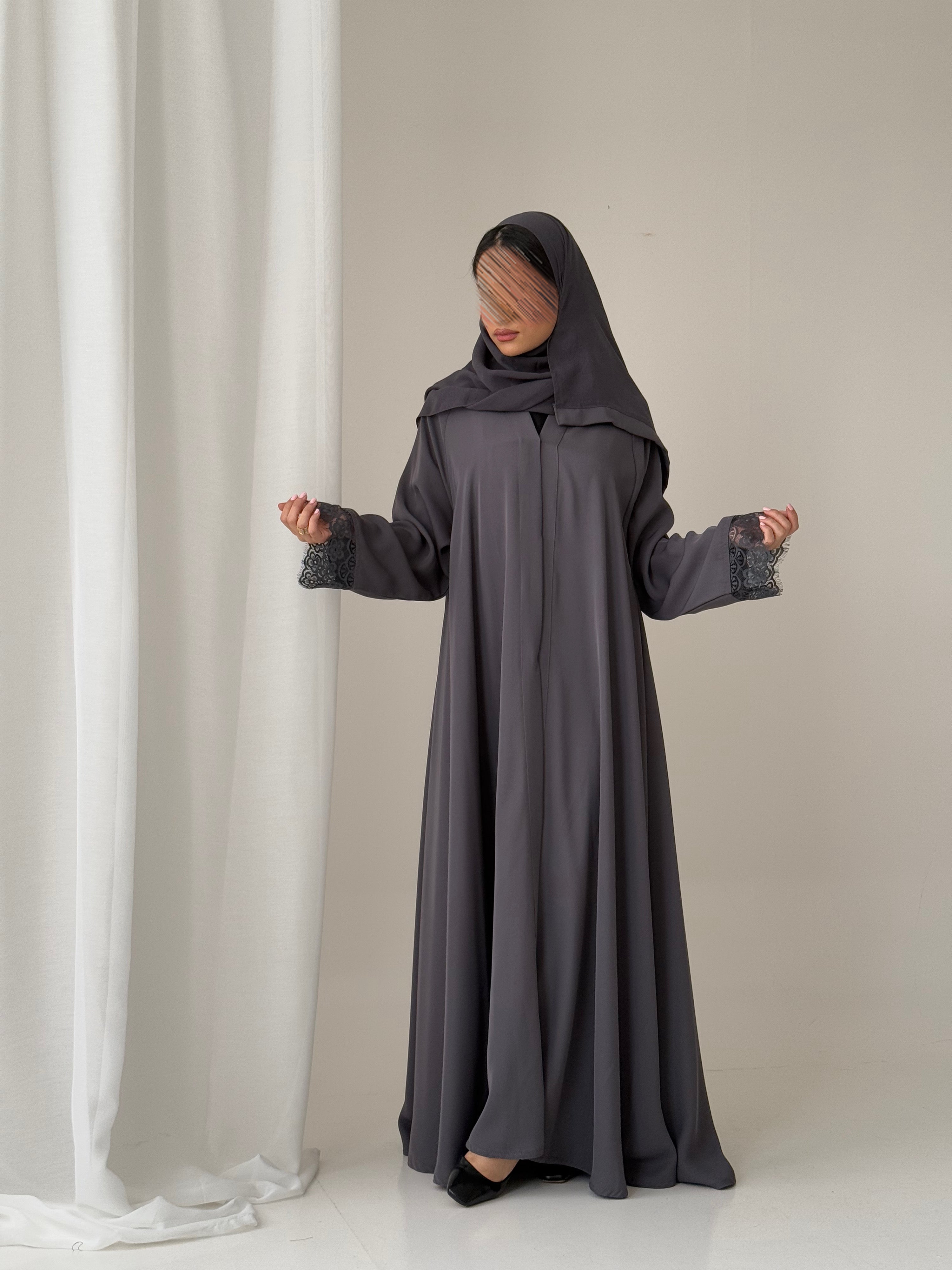 S867 عباية مع طرحة دبل كلوش كوبرا