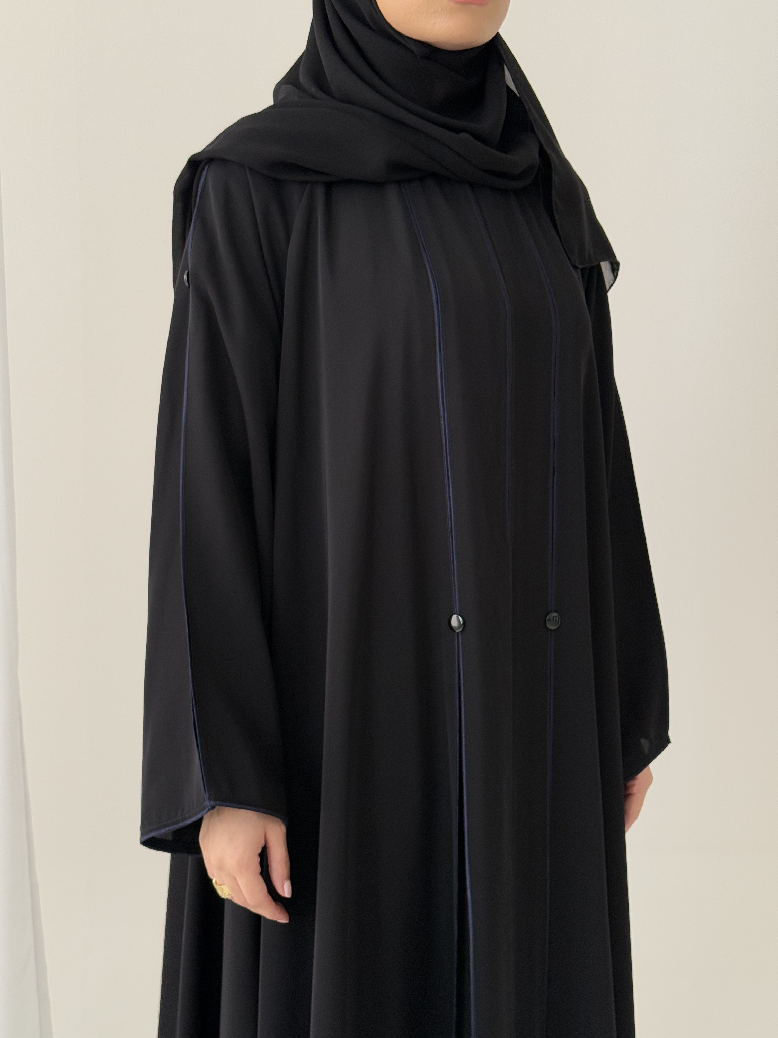 S779 عباية مع طرحة دبل كلوش انترنت