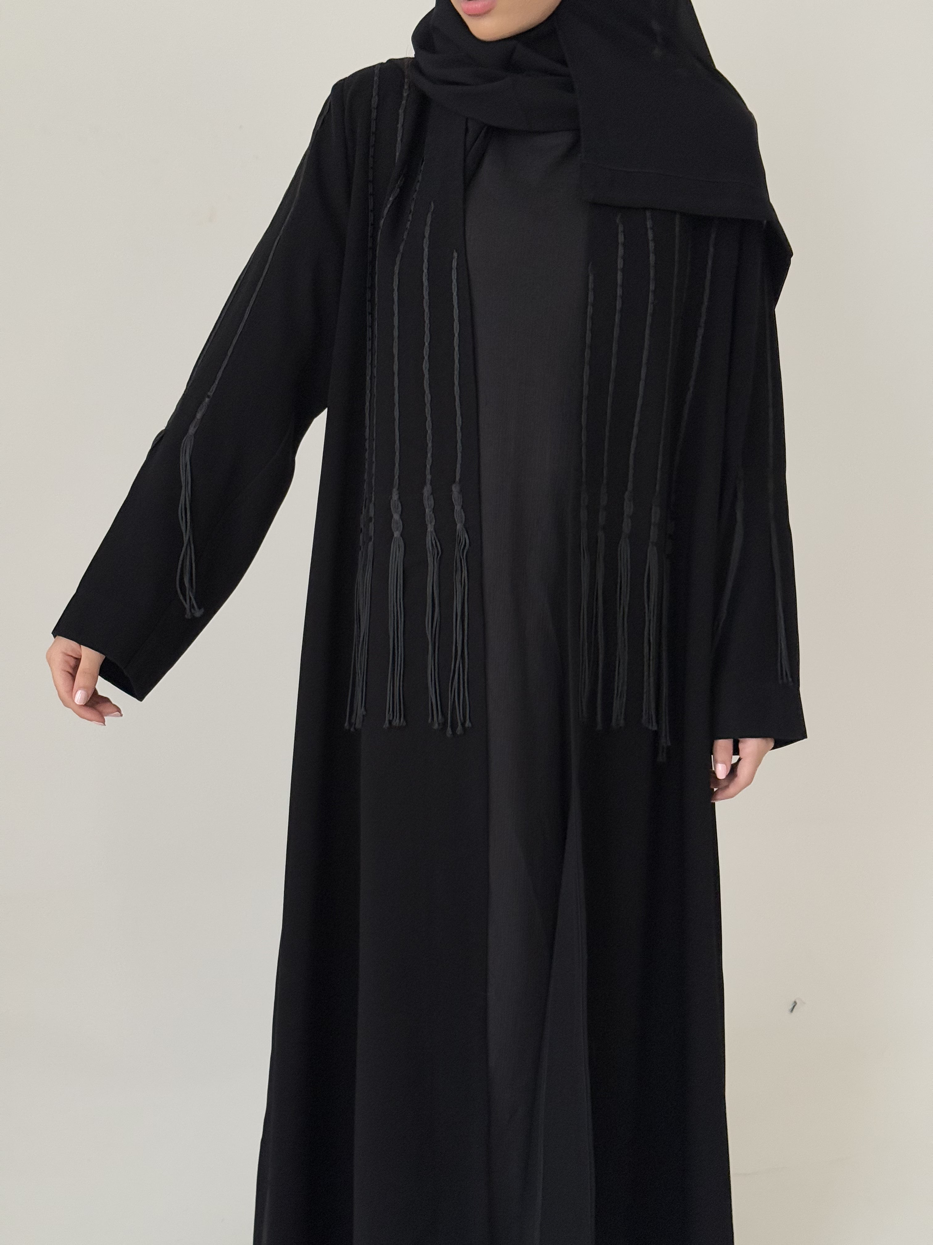 S746 عباية نسائي مع طرحة