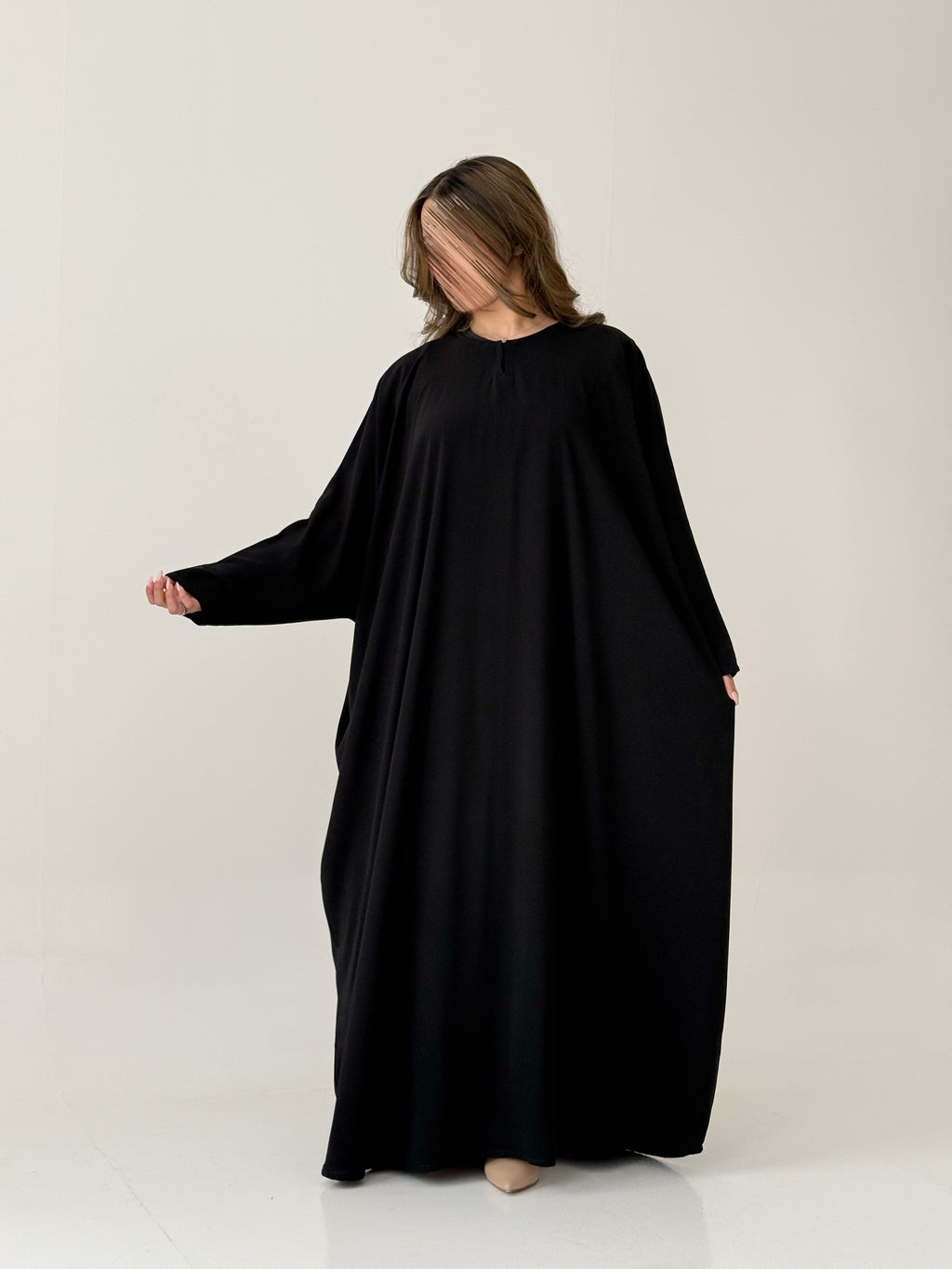 S62 عباية نسائي بشت