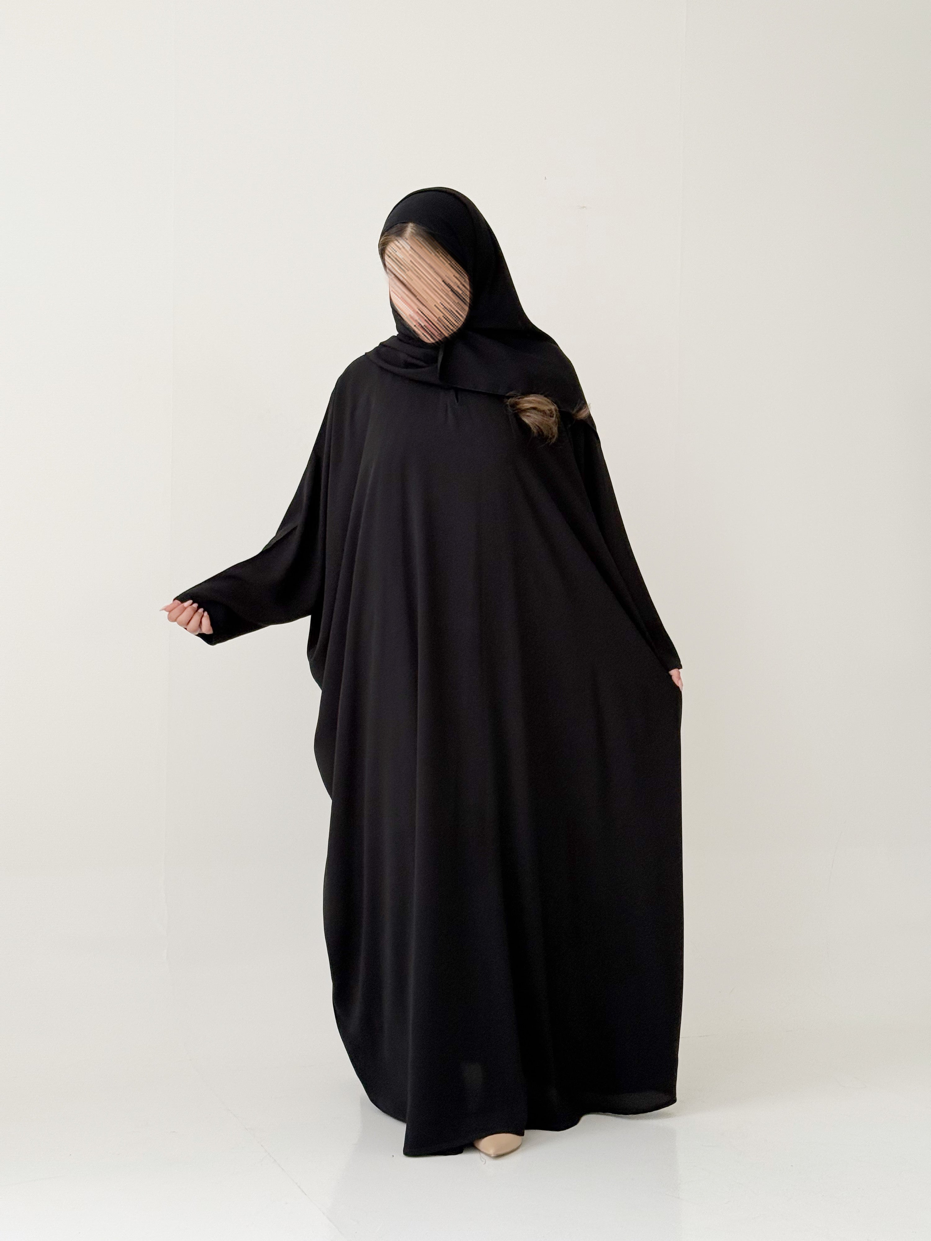 S62 عباية نسائي بشت