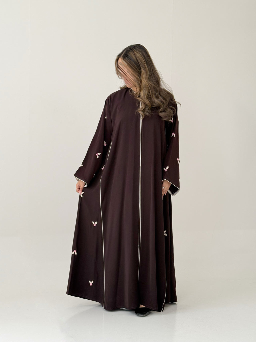 S822 عباية مع طرحة نص كلوش كريب باربي
