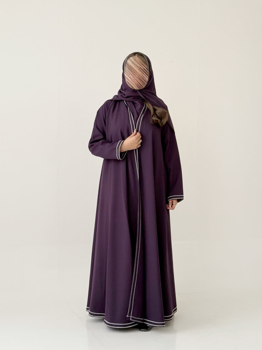 S638 عباية مع طرحة كلوش كتان