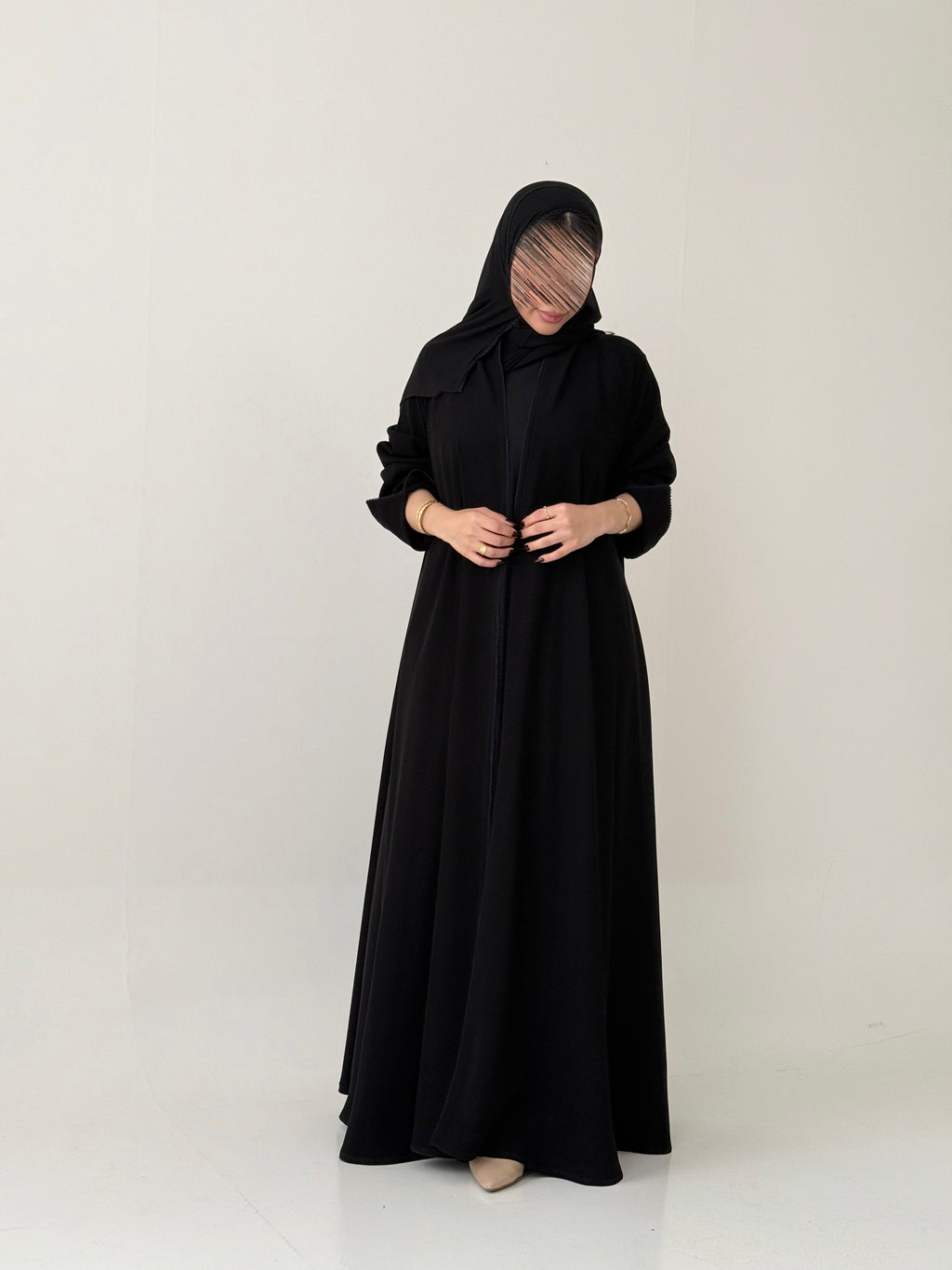 S798 عباية مع طرحة كريب الرياض دبل كلوش