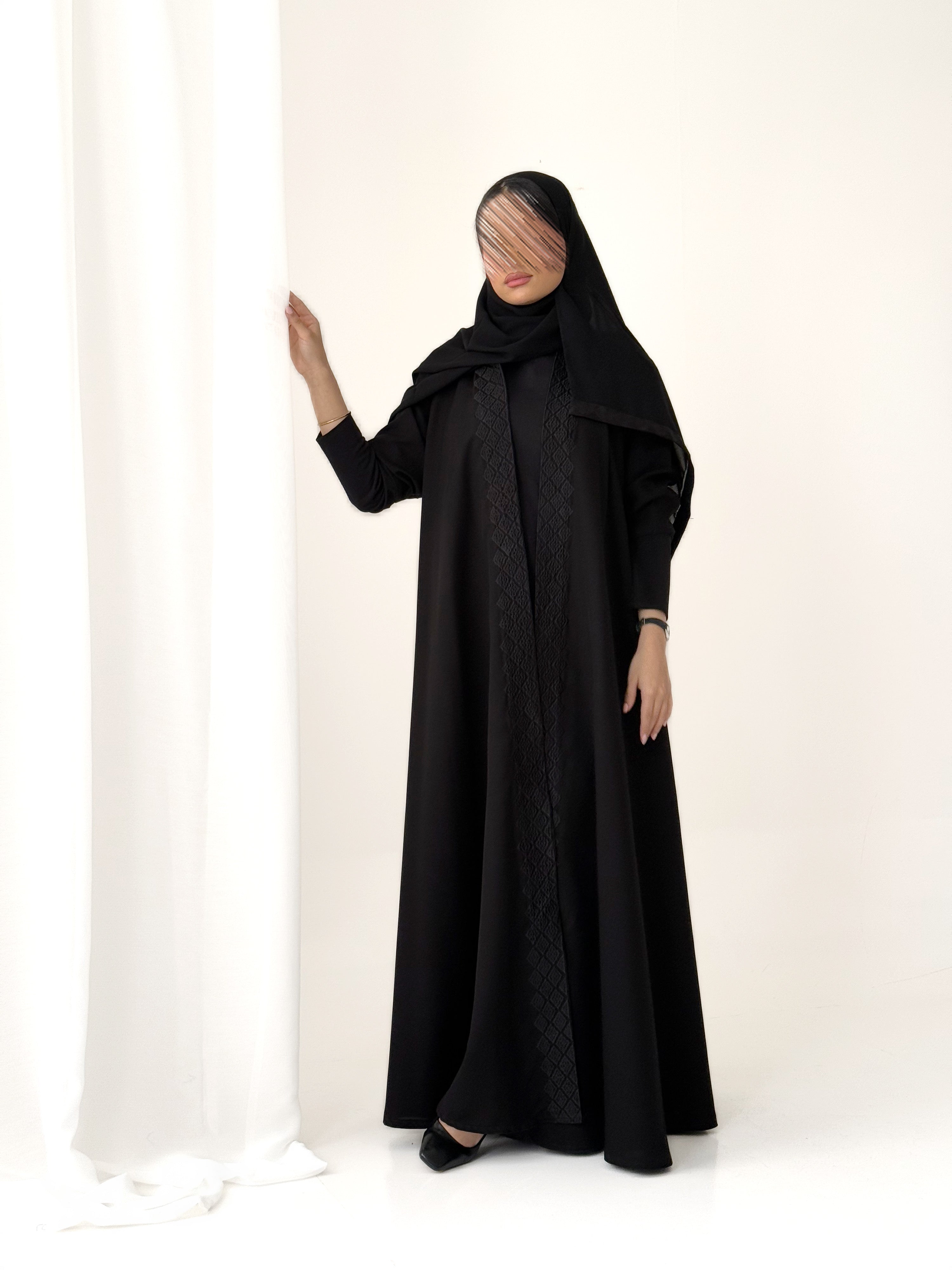 S785 عباية مع طرحة دبل كلوش كتان