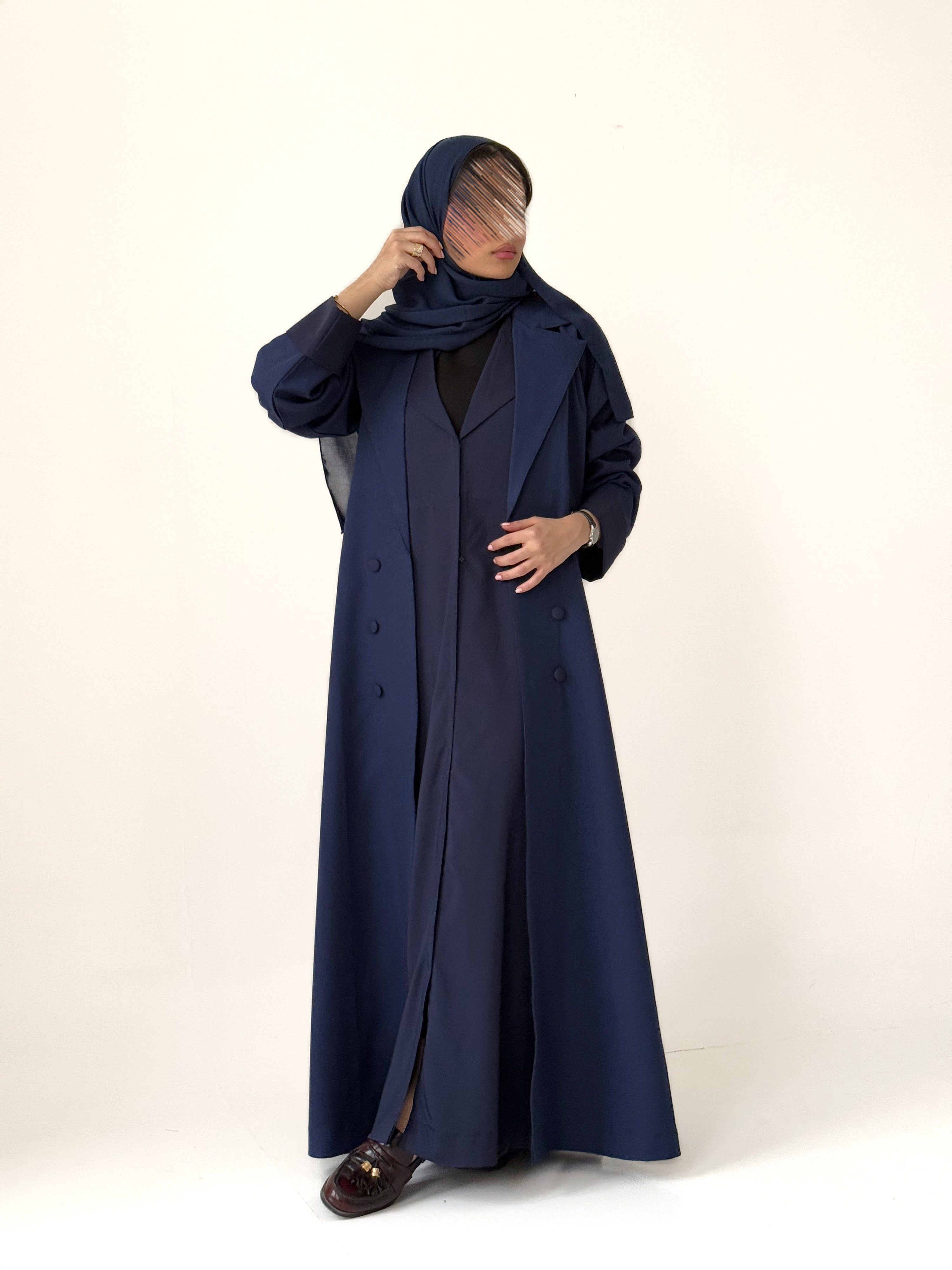 F-672 عباية مع طرحة ربع كتان
