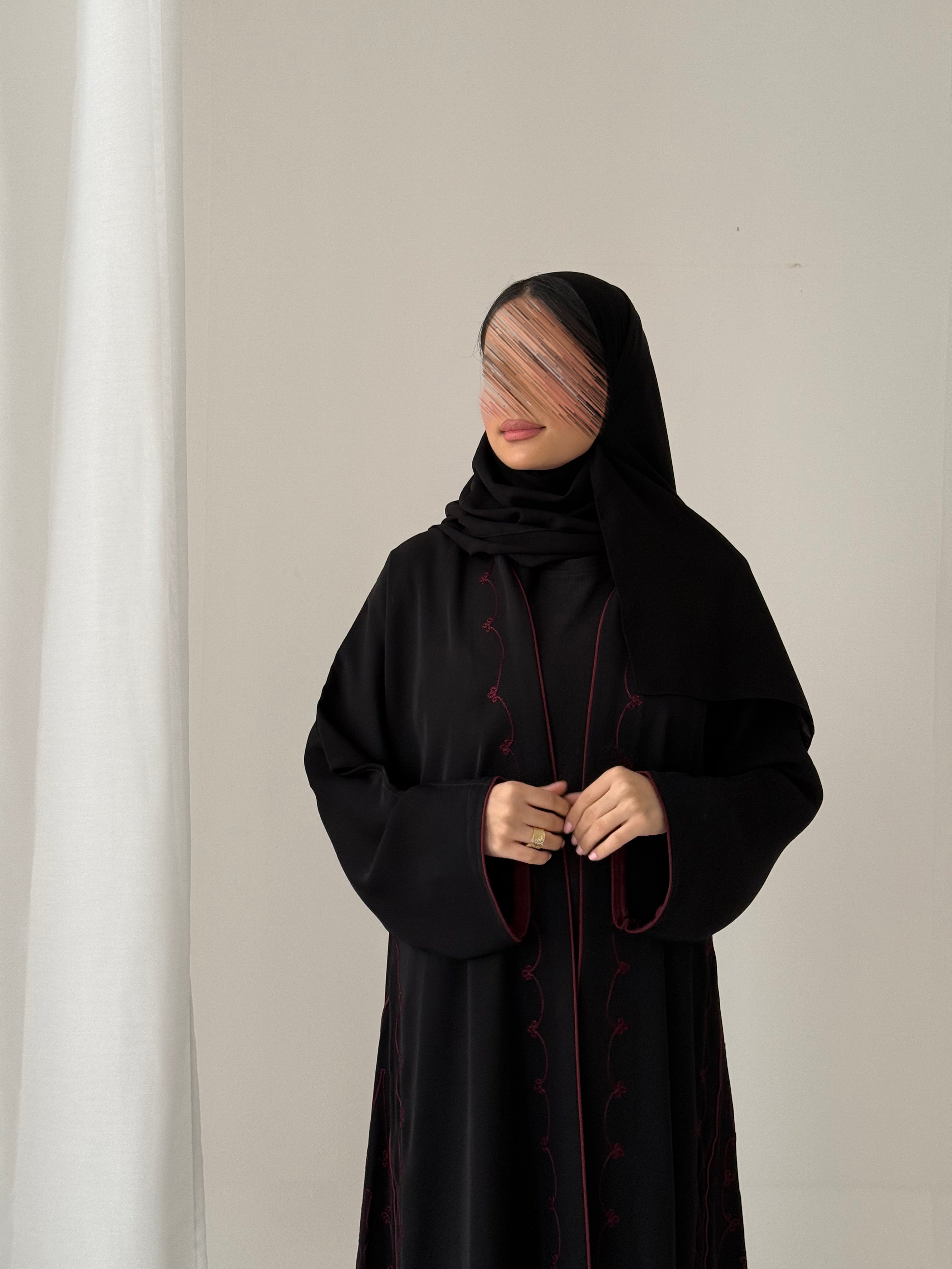 F-656 عباية مع طرحة ربع كلوش انترنت