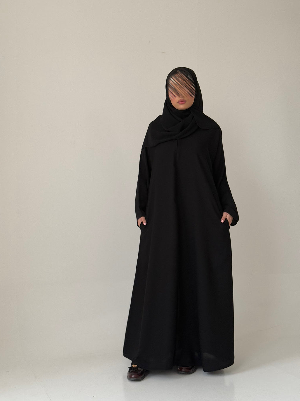 S671 عباية مع طرحة دبل كلوش انترنت
