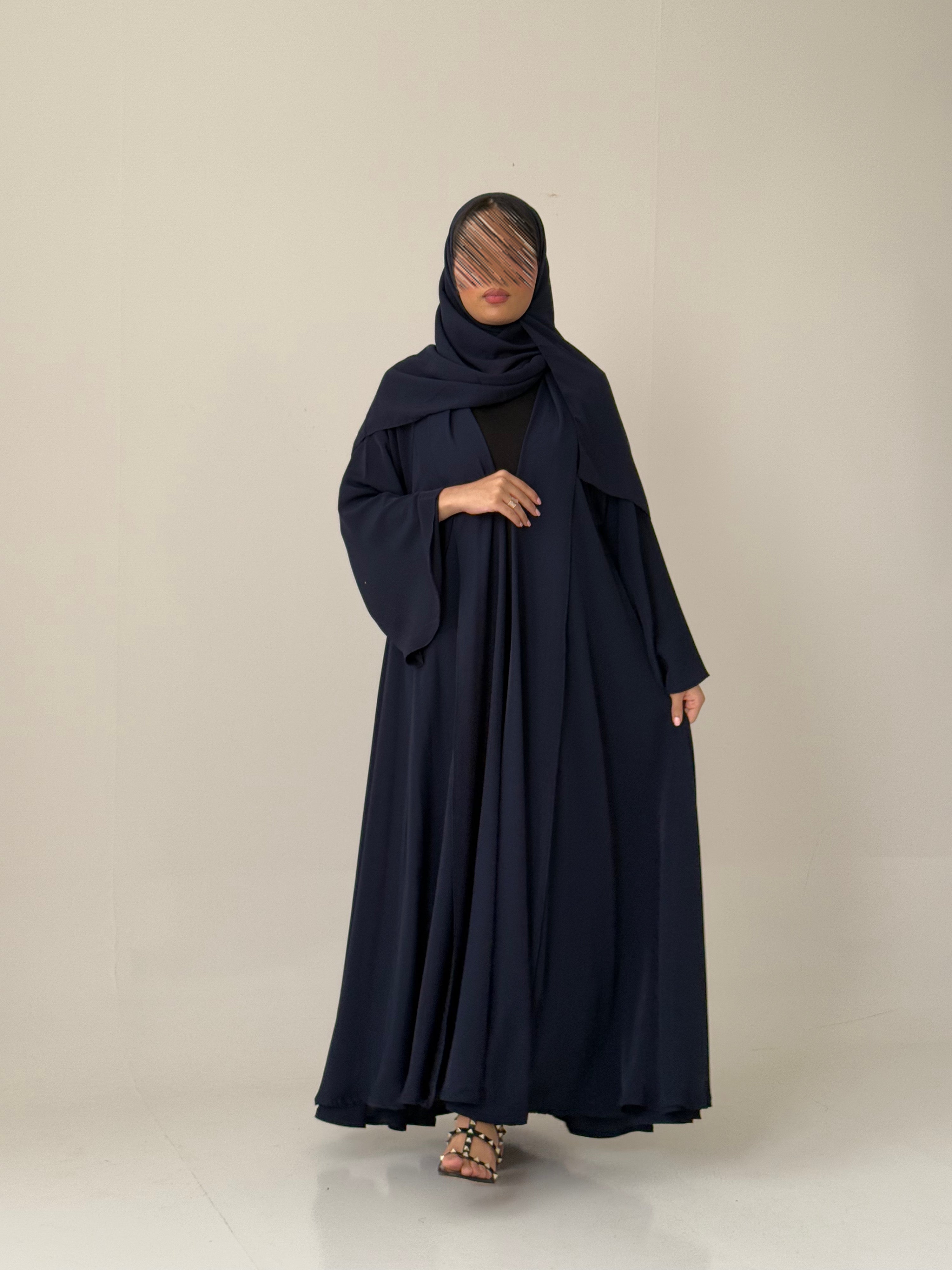 S730 عباية مع طرحة دبل كلوش لافال