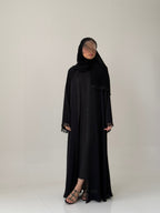 SH02 عباية مع طرحة نص كلوش لافال