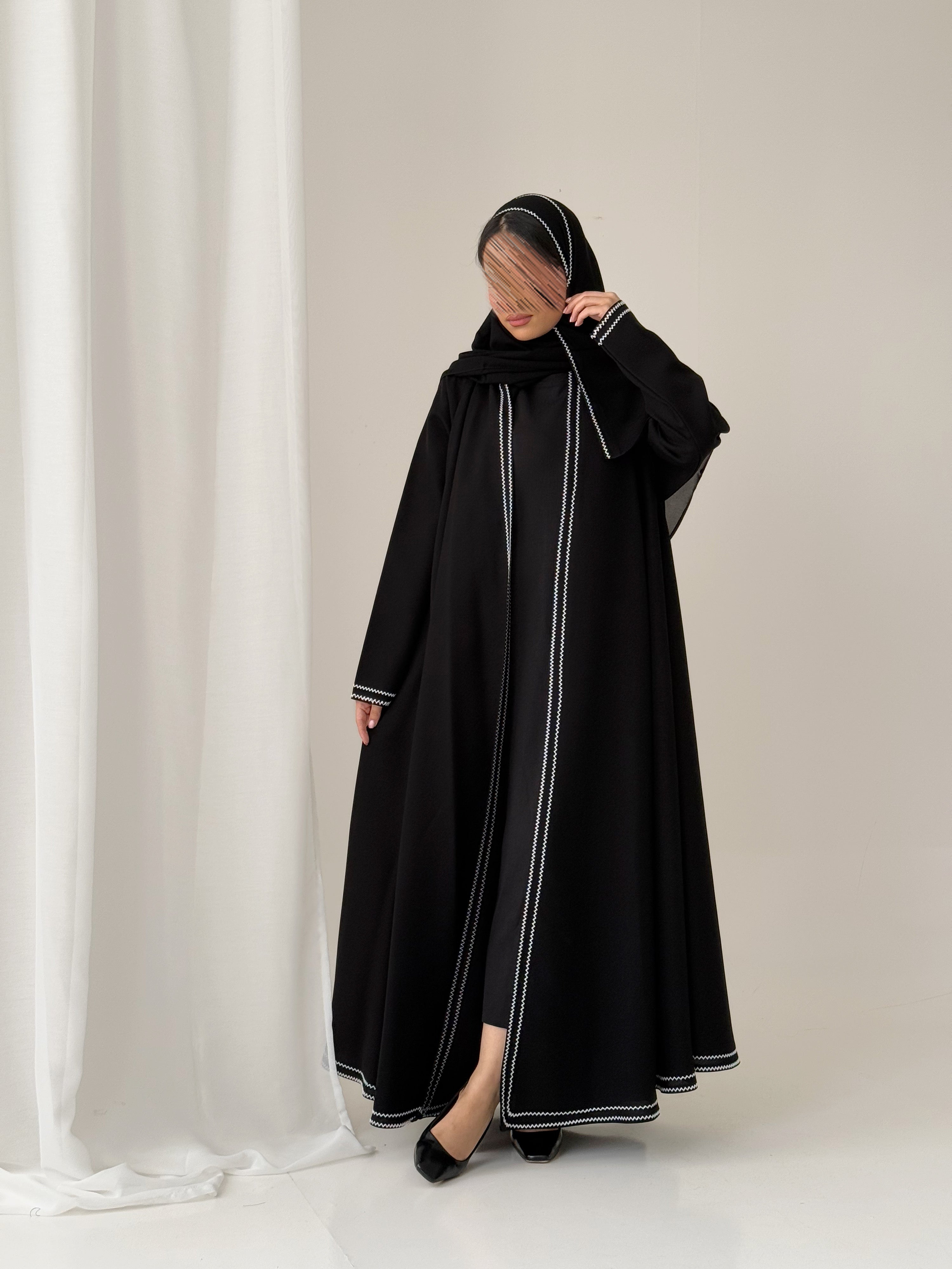 S638 عباية مع طرحة كلوش كتان
