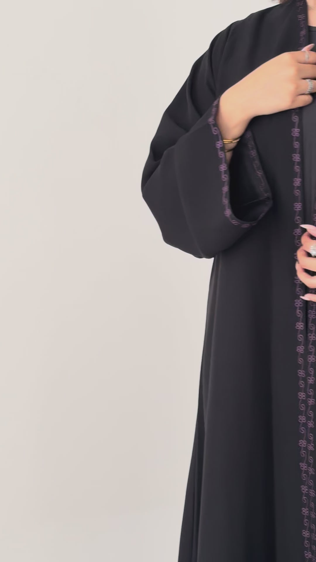 S870 عباية مع طرحة نص كلوش الوسام