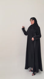 S468 عباية مع طرحة نص كلوش كتان