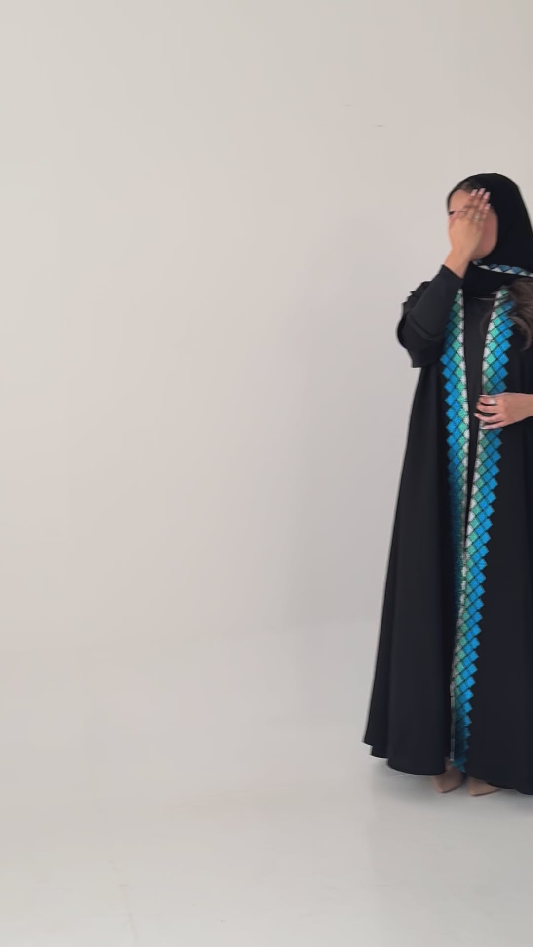 S785 عباية مع طرحة دبل كلوش كتان