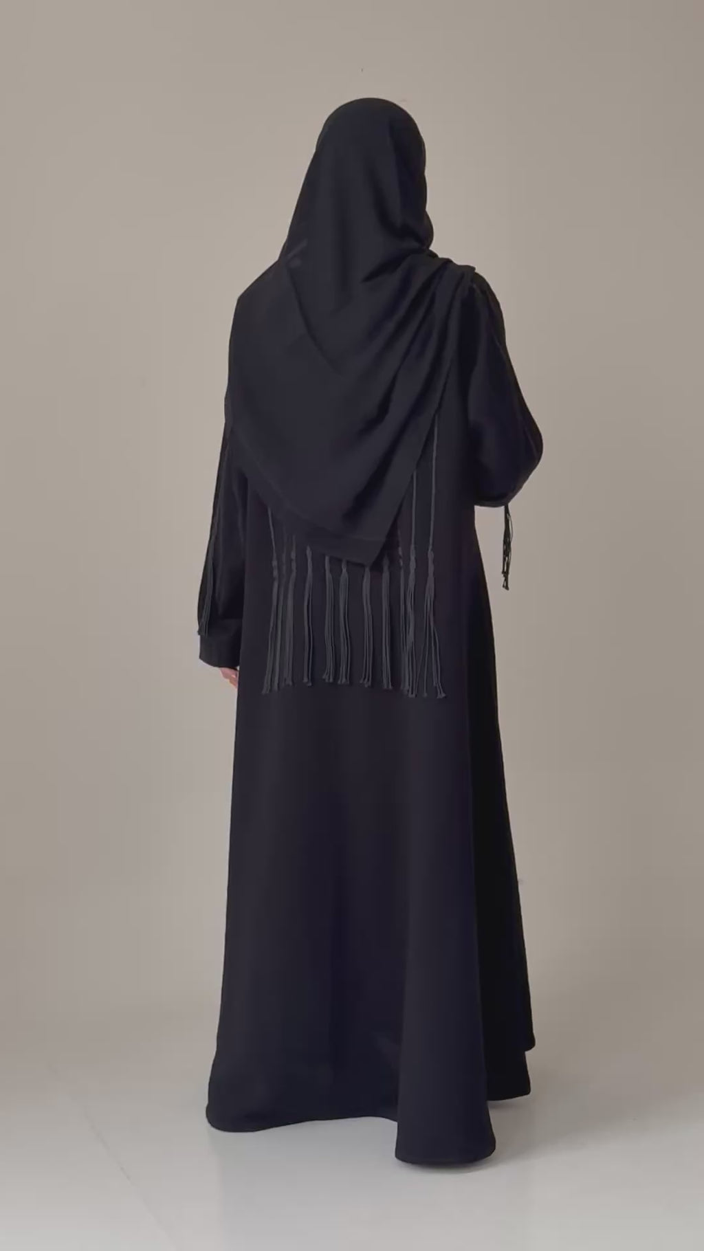 S746 عباية نسائي مع طرحة