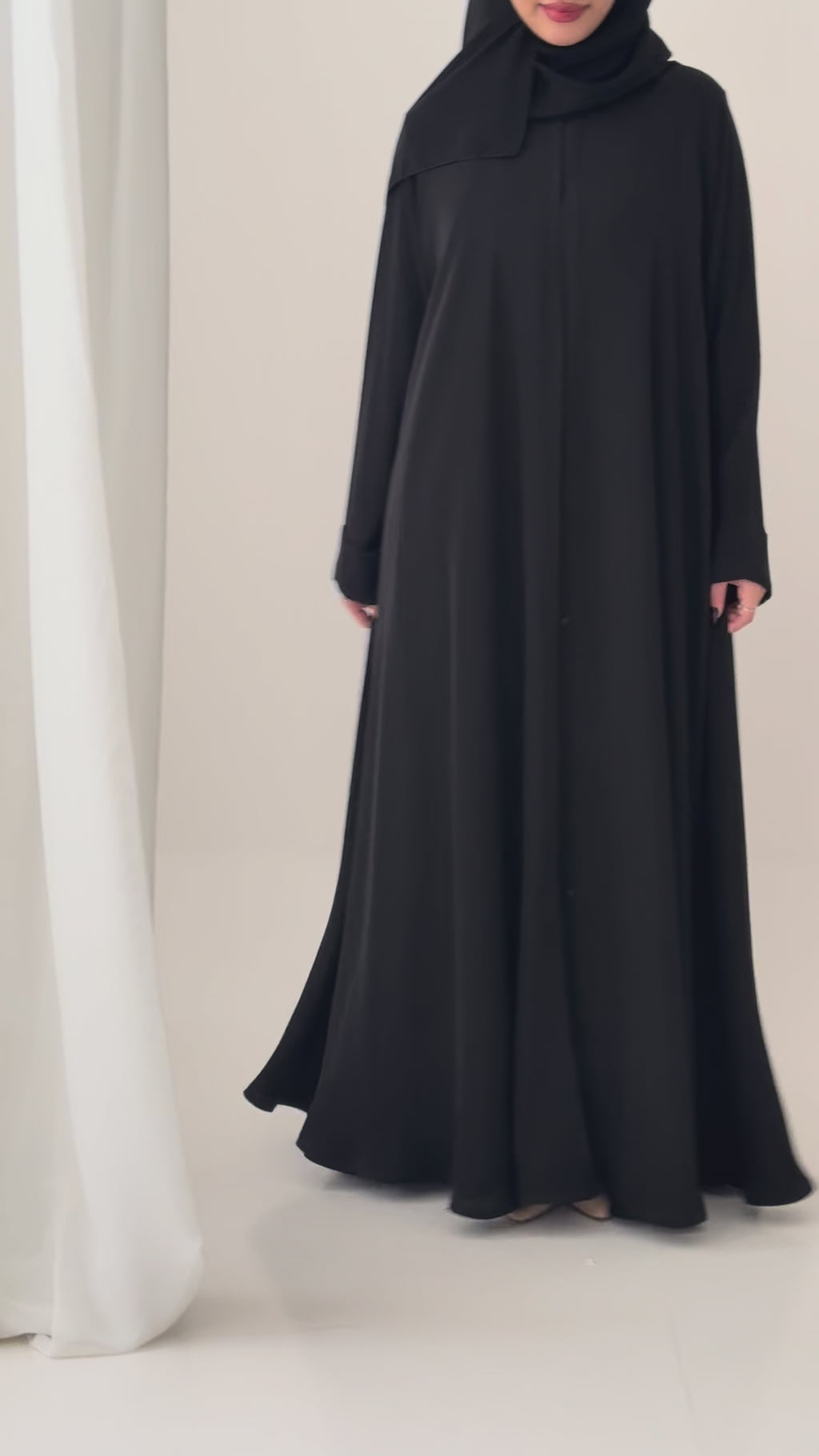 S165 عباية نسائي مع طرحة-.