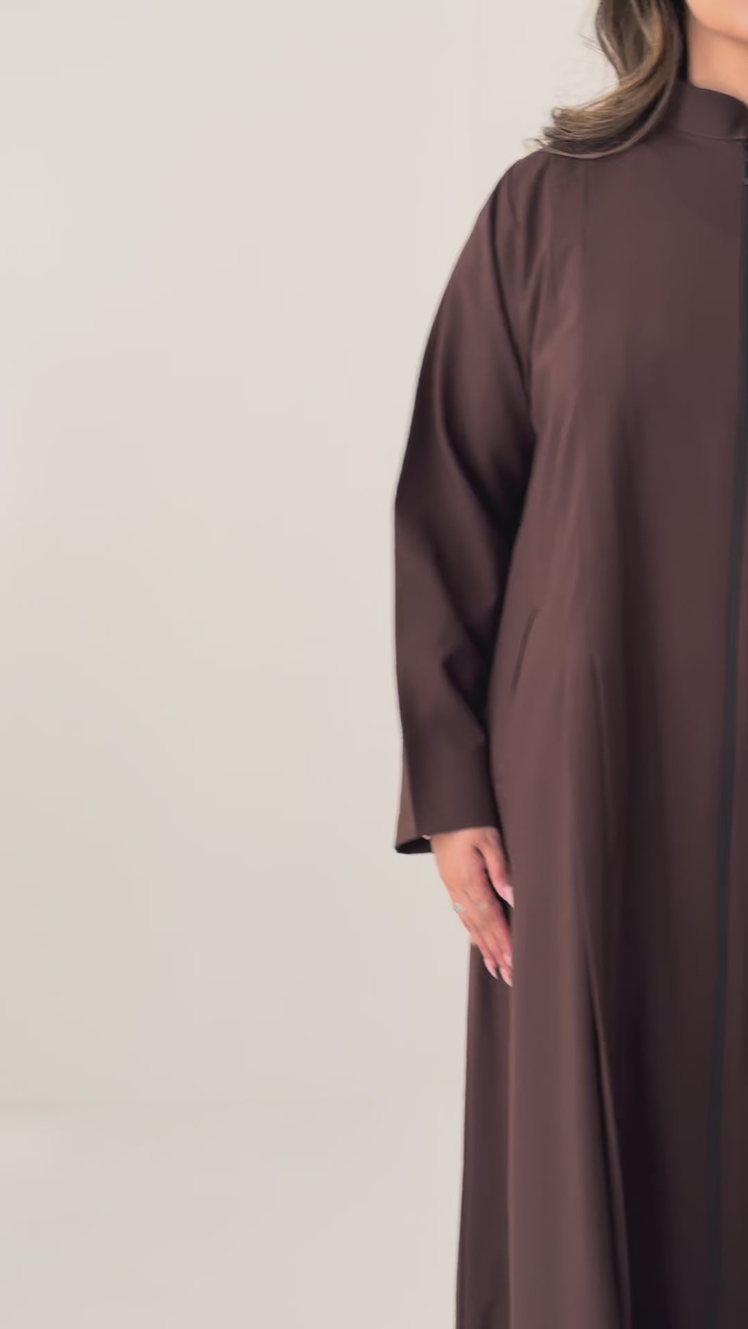 S881 عباية مع طرحة نص كلوش كتان