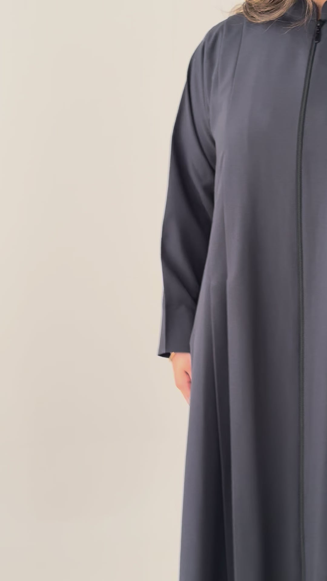 S881 عباية مع طرحة نص كلوش كتان