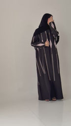 S849 عباية مع طرحة نص كلوش كريب برابي
