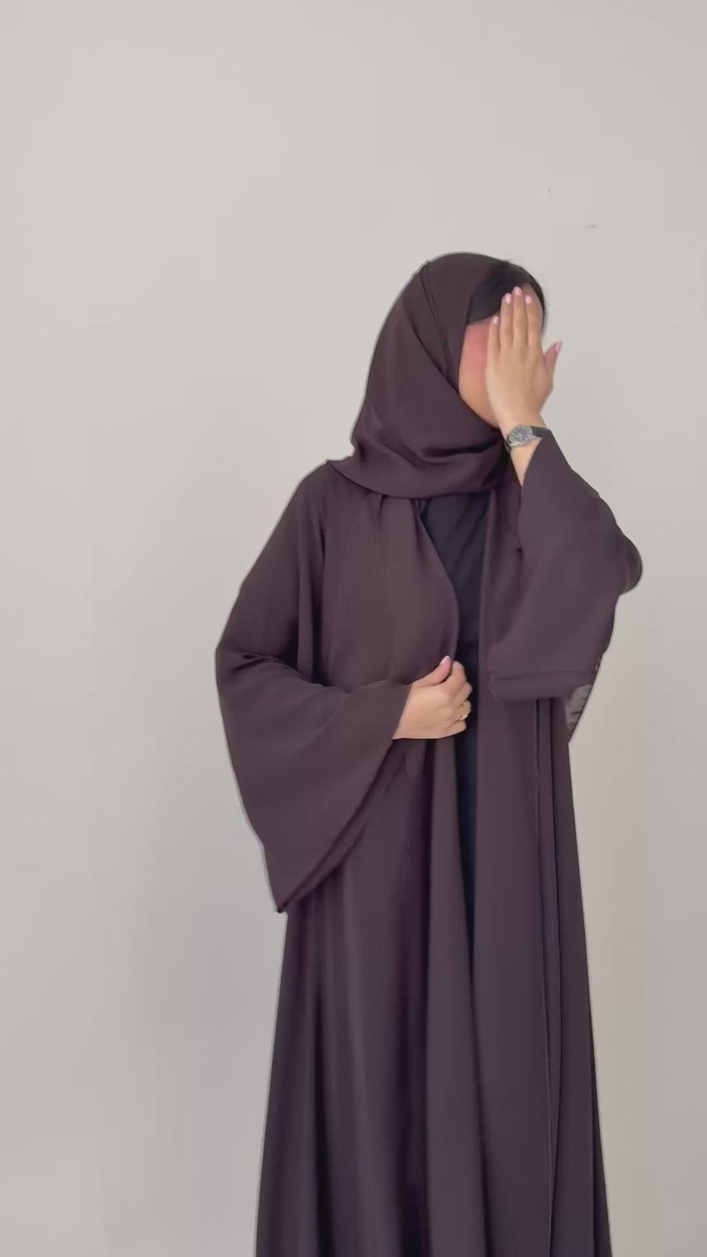 S730 عباية مع طرحة دبل كلوش لافال